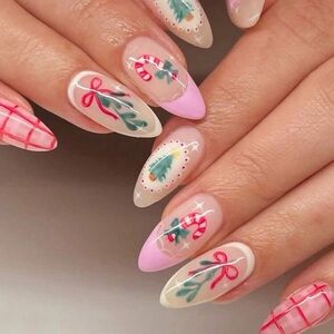 Christmas Nails, 24-Piece Set Almond-Shaped Christmas Tree Candy Cherry Press-On